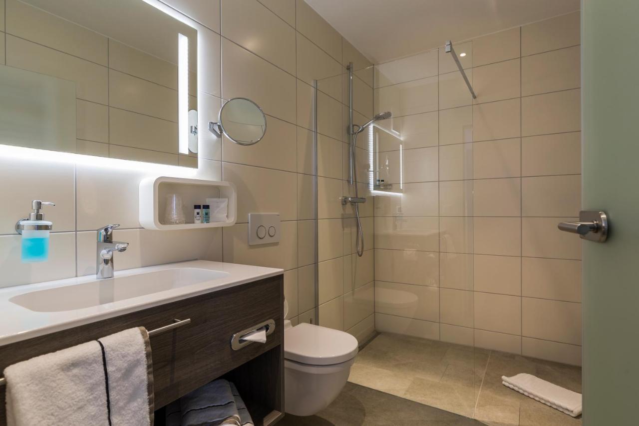 Hotel Hirsch Леонберг Екстериор снимка