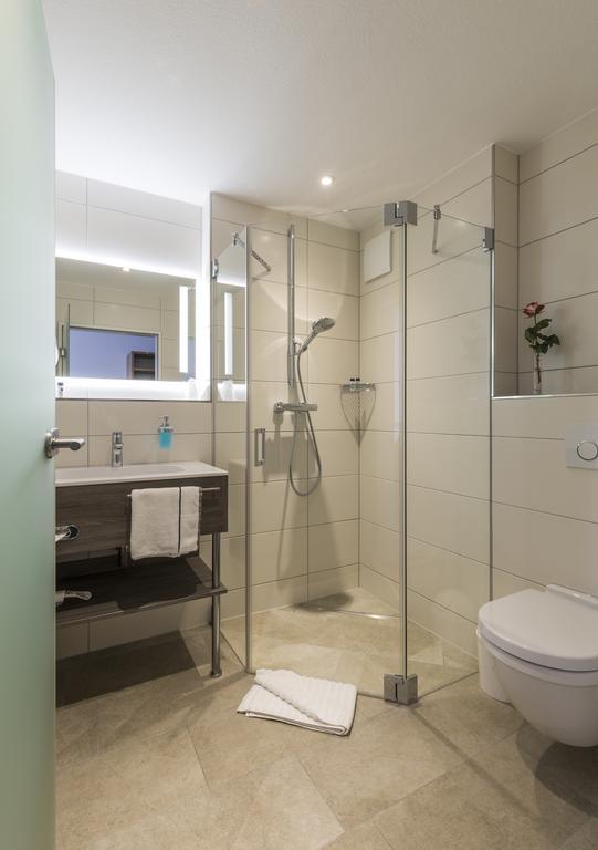 Hotel Hirsch Леонберг Екстериор снимка