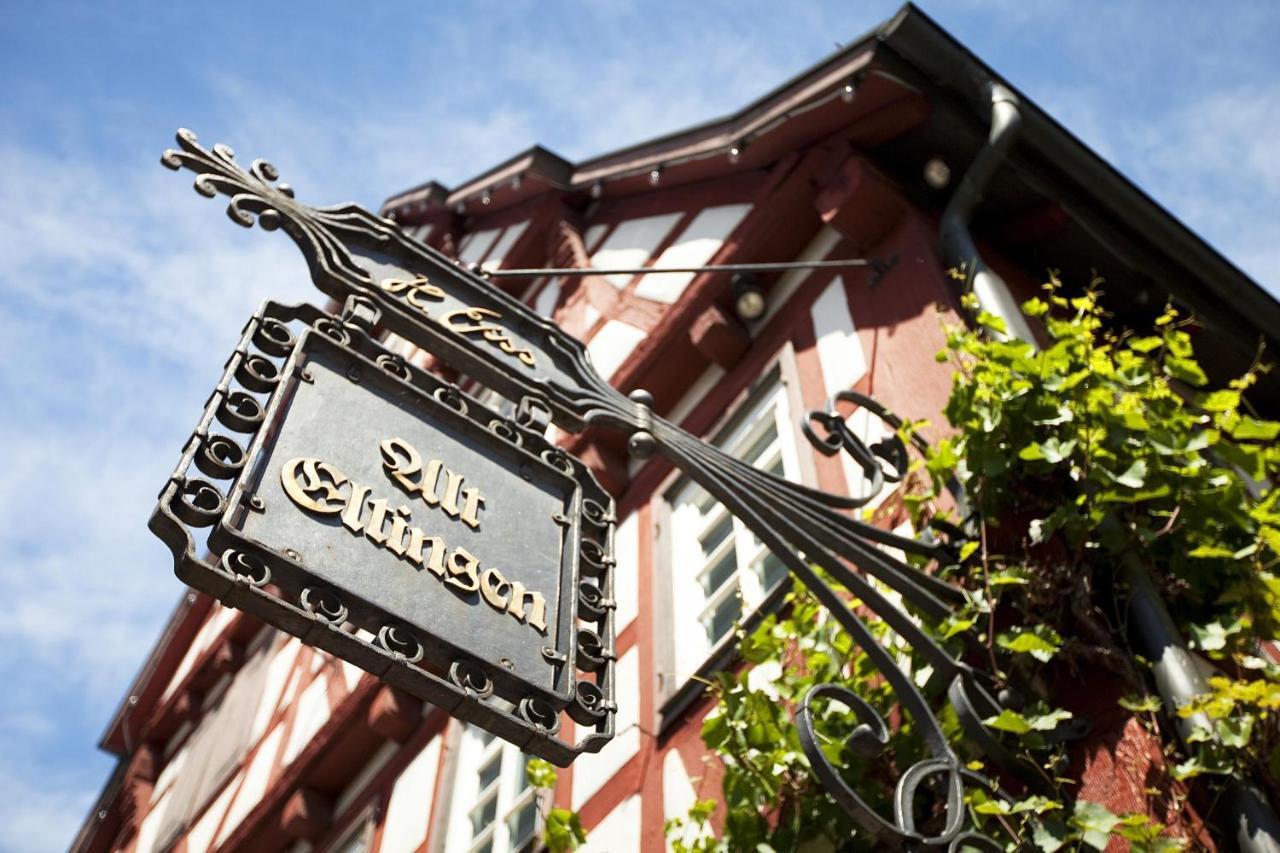 Hotel Hirsch Леонберг Екстериор снимка